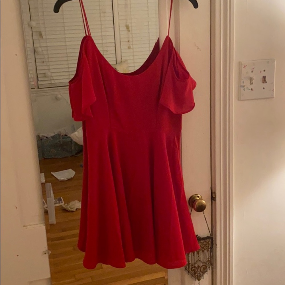 red ruffle sleeve dress